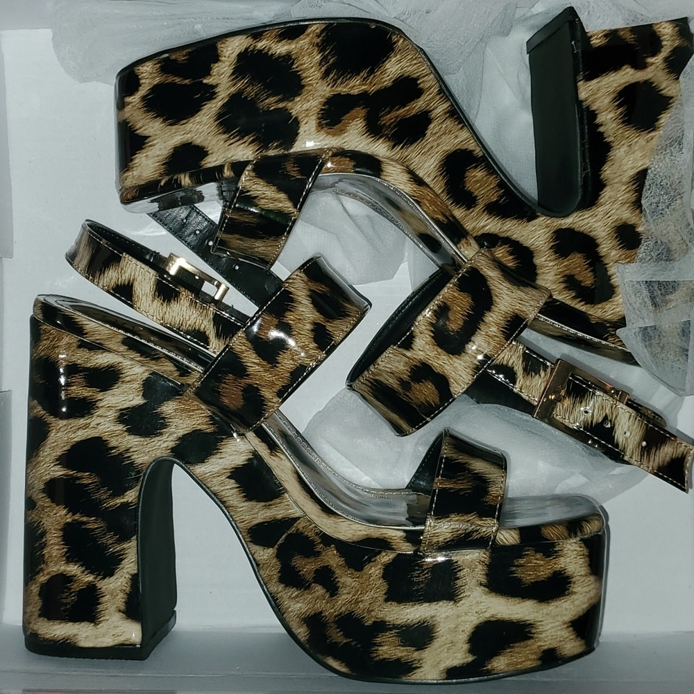 *NEW* Never Worn Lady Godiva Leopard 🐆 platform Heels ! DOLLS KILL HEELS 👠